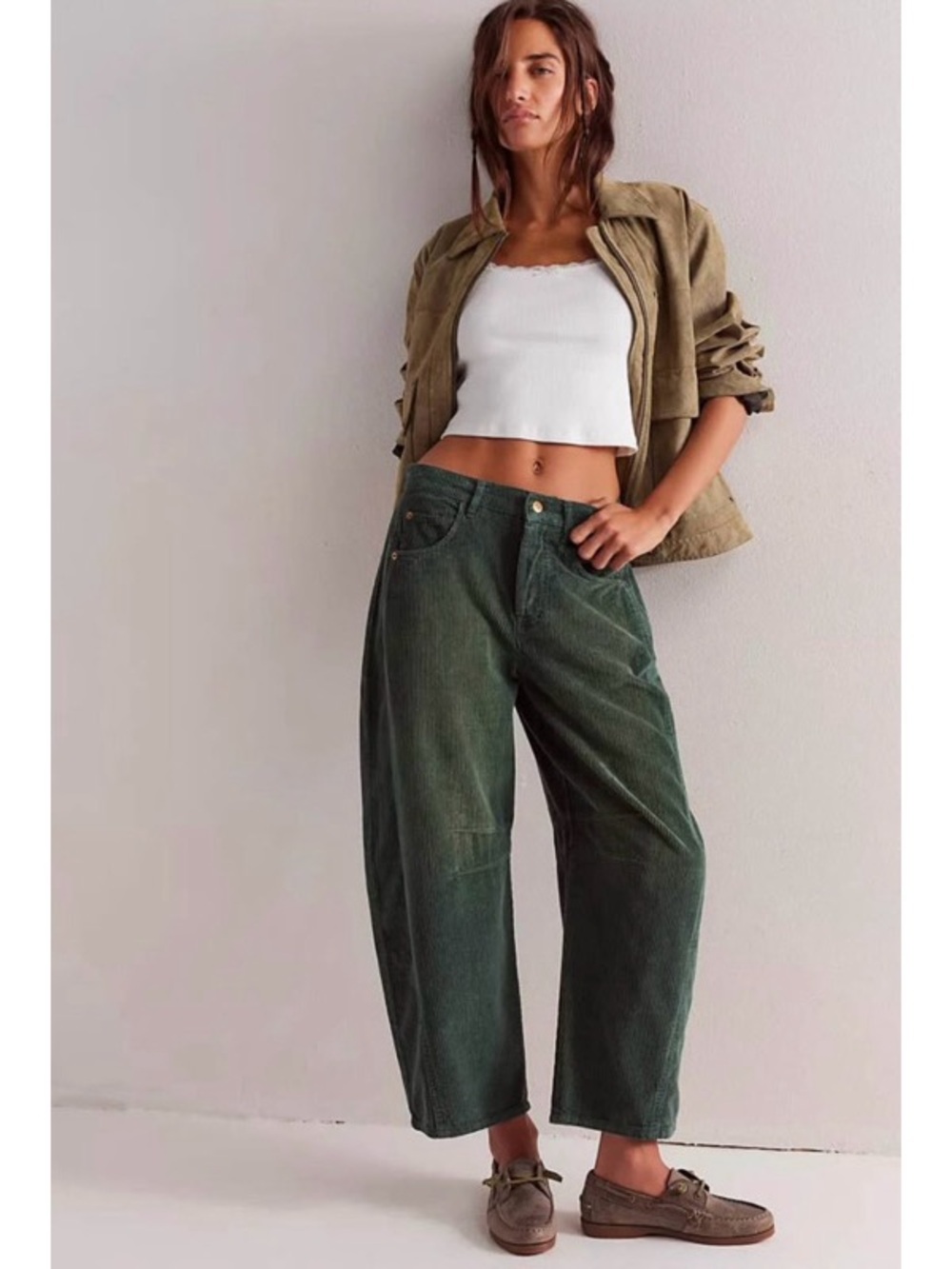 📌 NWOT Sold Out WE THE FREE Good Luck Mid - Rise Cord Barrel Jeans